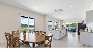 Luxury Penthouse | Premium bedding, down duvets, Select Comfort beds - Marina Flamingo (Cabo Velas)