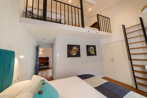 Standard Triple Room, Balcony, Mountain View | Soundproofing, free WiFi - Casa Tía María Yucay (Yucay)