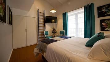 Standard Triple Room, Balcony, Mountain View | Soundproofing, free WiFi