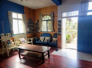 Living room - 57HOMESTAY (Ren'ai)