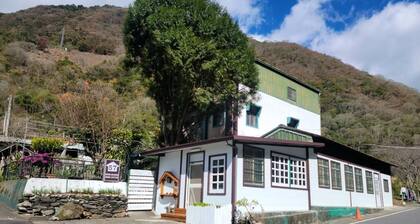 57HOMESTAY
