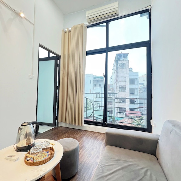 Quarto casal panorâmico | Área de estar | Impressoras