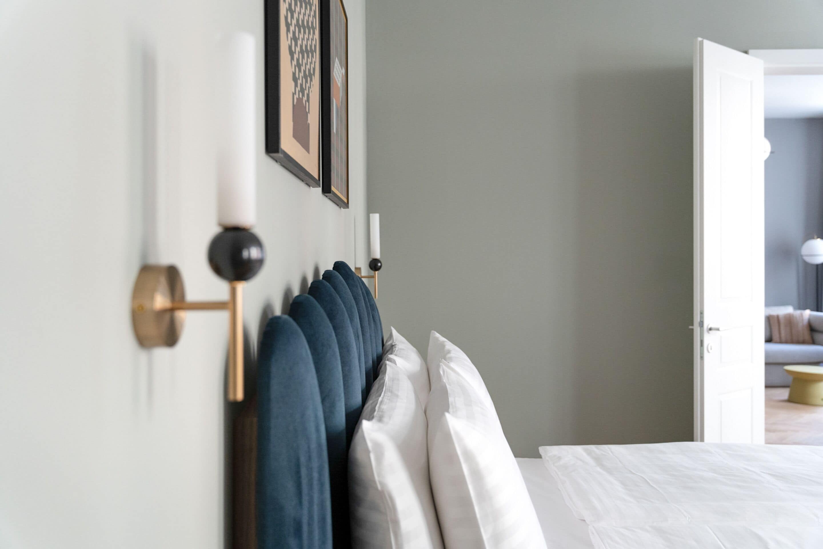 XL 1 Bedroom Apartment and 2 Sofa Beds | Premium bedding, memory foam beds, in-room safe, desk