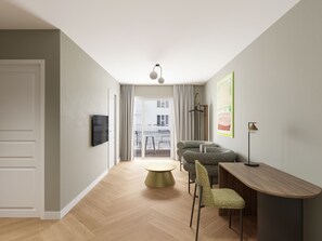 Apartamento, terraza | Ropa de cama de alta calidad, colchones viscoelásticos, caja fuerte