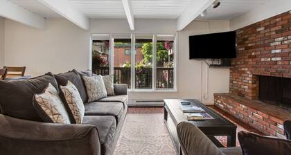 Château Chaumont by Snowmass Vacations