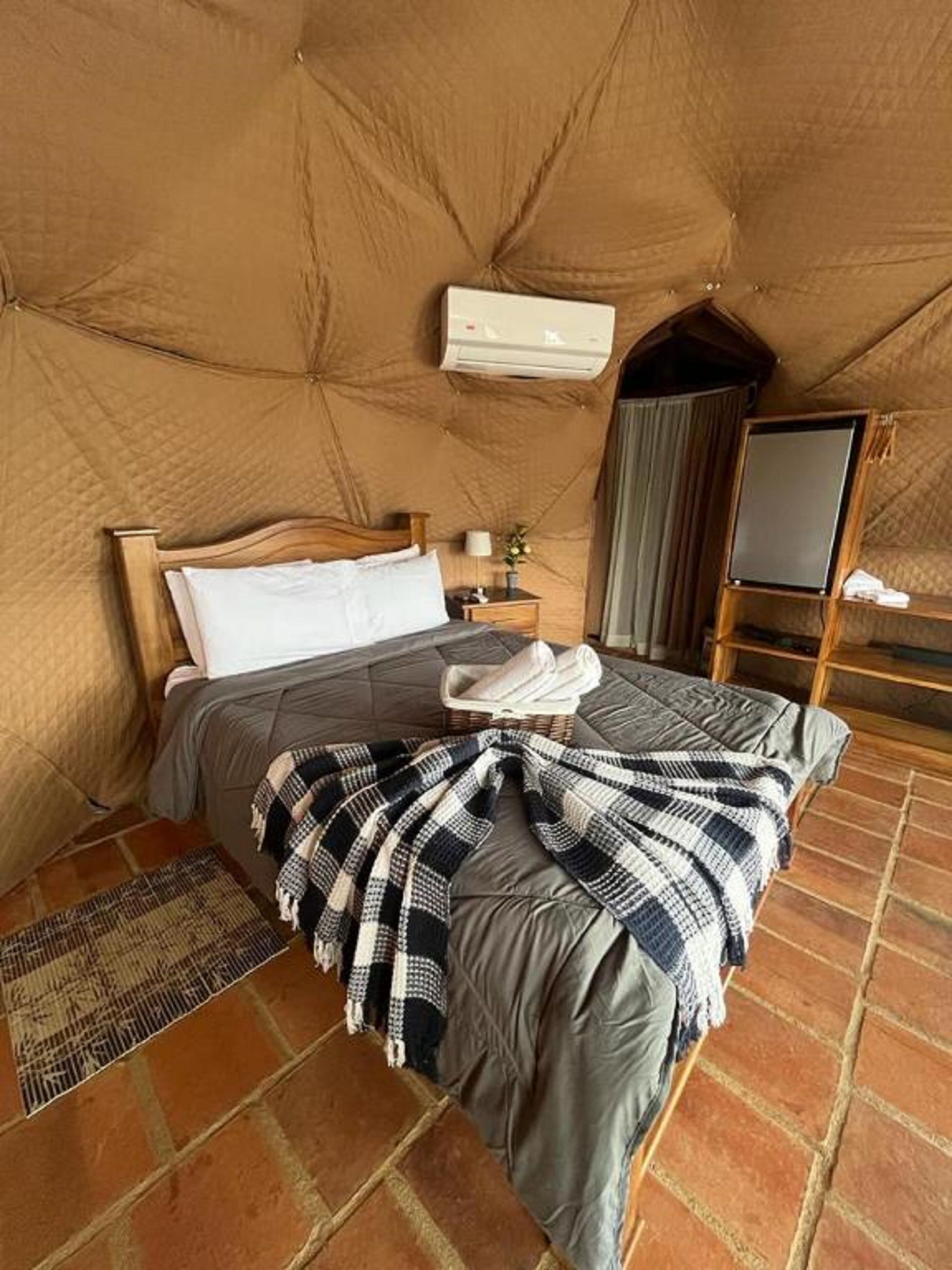 Superior Tent | Individually furnished, free WiFi, bed sheets