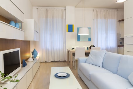 舒适公寓 | 起居区 | 平板电视