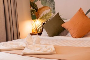 Deluxe Apartment, 2 Bedrooms, Accessible, Pool View | Premium bedding, memory foam beds, in-room safe, desk - New seahorse residence (Koh Samui)