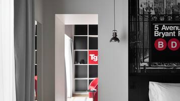 Deluxe-Doppel- oder -Zweibettzimmer