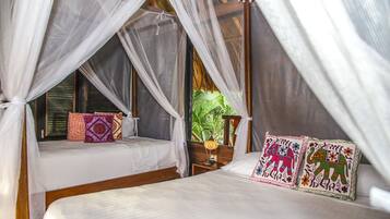 Egyptian cotton sheets, premium bedding, pillow-top beds, in-room safe