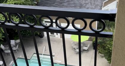 BuckHead hide away is located in the heart of Buckhead Ga. W/ deck, pool and gym