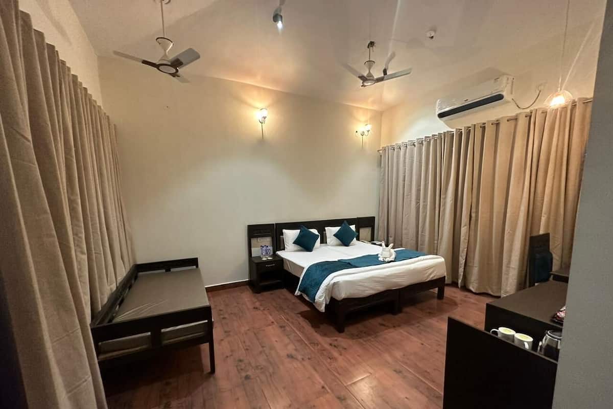 Premier Room | 1 bedroom, Egyptian cotton sheets, premium bedding, in-room safe