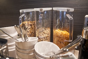 Desayuno continental incluido todos los días