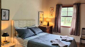 Villa | 6 bedrooms, free WiFi, bed sheets