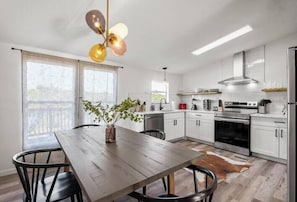 Starlight Cabin D, Pet-Friendly, Pool,  Games, Events, Groups near Canyon Lake (Sleeps 8) | Private kitchen | Full-sized fridge, microwave, oven, stovetop - Starlight Horizon (Canyon Lake)