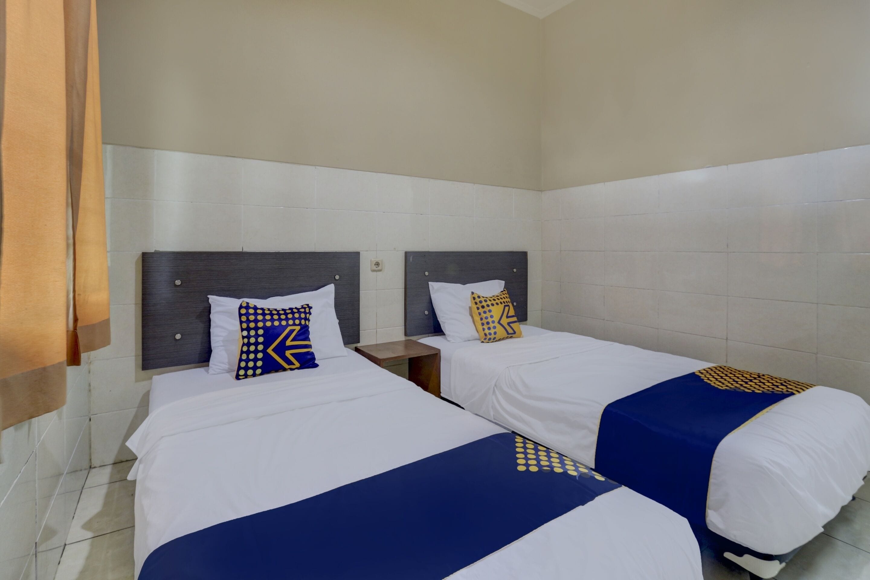 Wifi gratis y ropa de cama 