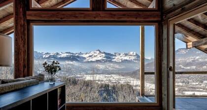 Chalet - Stunning Views & Walkable to Lifts/Town