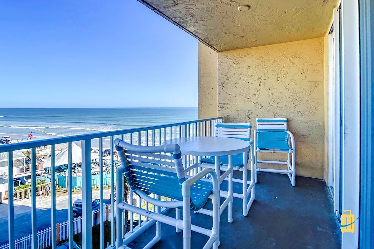 Apartment, Multiple Beds, Ocean View | Balcony view