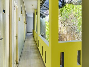 Interior detail - OYO Life 91205 Rindang Guesthouse Syariah (Karawang)