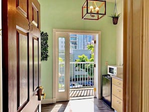 Economy Room | Individually decorated, individually furnished, desk, laptop workspace - Somerset (San Diego)