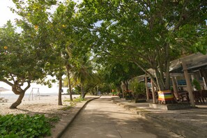 Sports bar - Bien Tay hotel (Ha Tien)