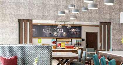 Hampton Inn by Hilton Concord
