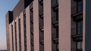 واجهة المنشأة