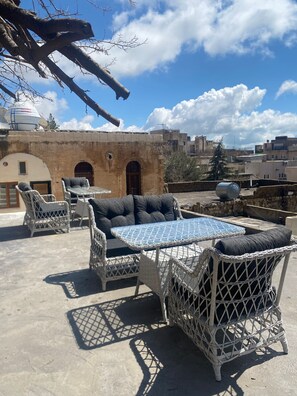 52-inch plasma TV with cable channels - Roma Konağı Mardin (Mardin)