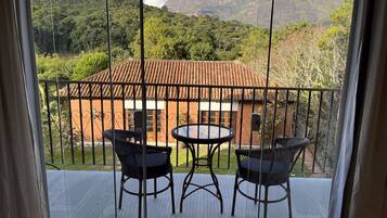 Standard Apartment | Living area | Smart TV, Netflix, streaming services