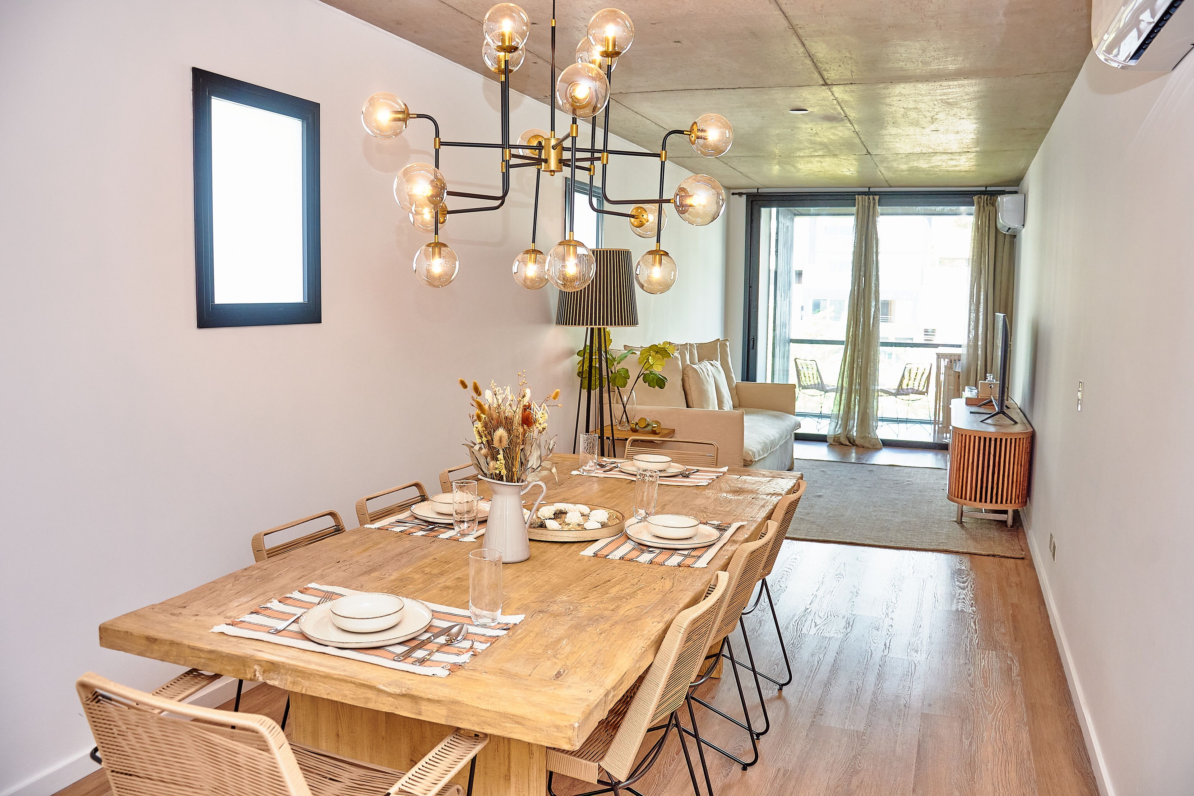 Apartamento, 2 habitaciones (508) | Zona de estar | Smart TV de 45 pulgadas con canales por cable