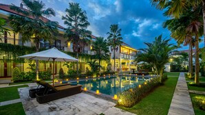 Outdoor pool - Puri Uma Ratu (Keroboken Kelod)