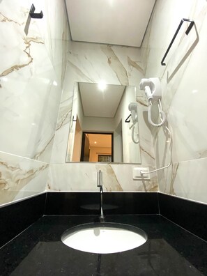 Hair dryer, towels, soap, toilet paper - Studio na Villa Licuri (Praia de Boiçucanga São Sebastião)