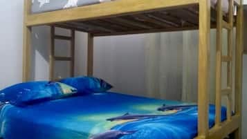 Habitación básica | 2 habitaciones y edredón