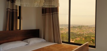 Panorama tweepersoonskamer | Hypoallergeen beddengoed, Select Comfort-bedden