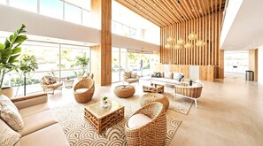 25-inch flat-screen TV with cable channels, heated floors - Apartamentos Salguero Suites - by SOHO (Santa Marta)