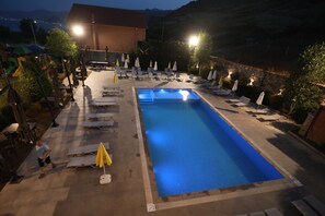 Terrace/patio - Toka Hotel Restaurant (Udënisht)