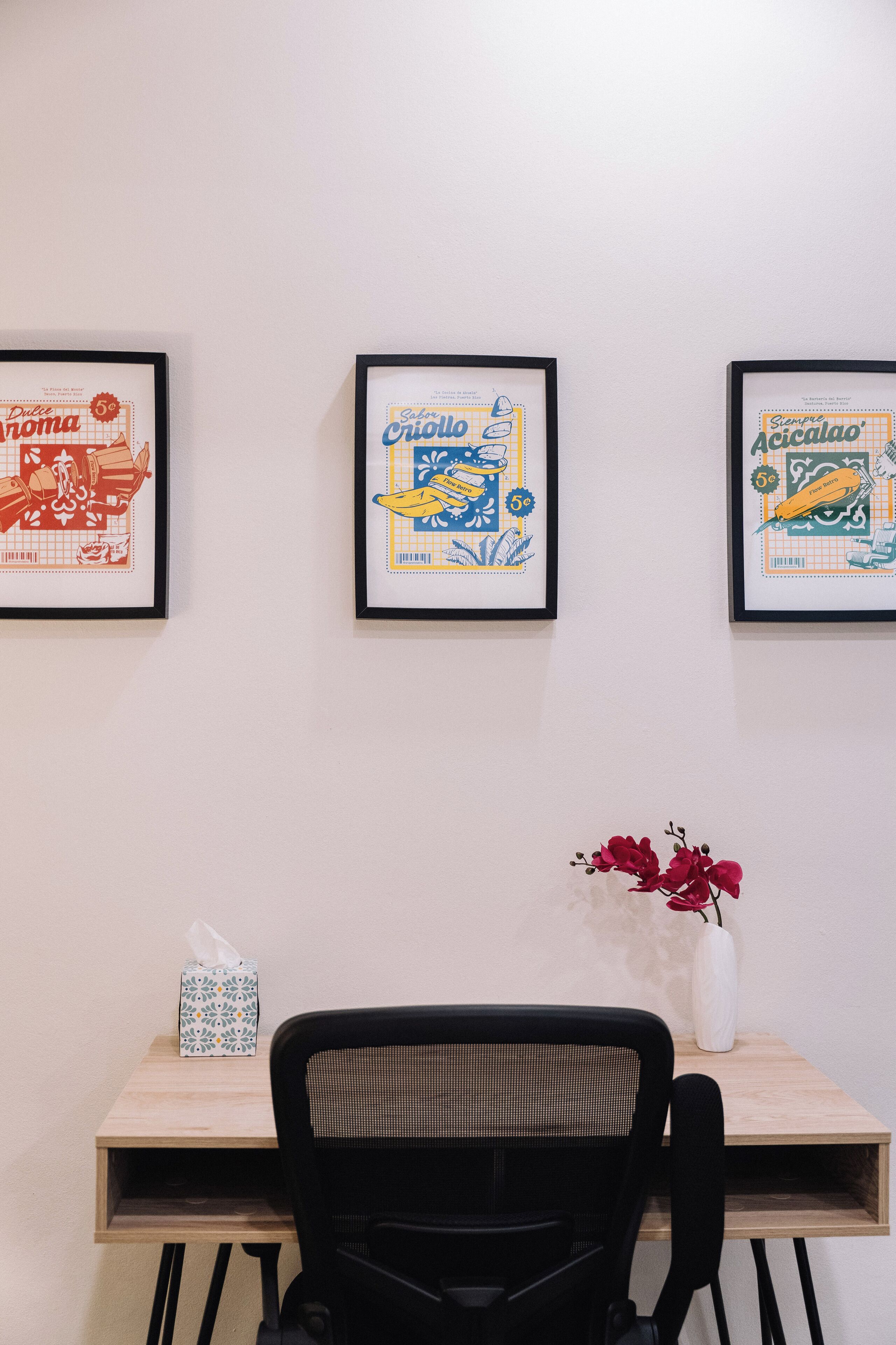 Photo - The Looking Glass Hotel