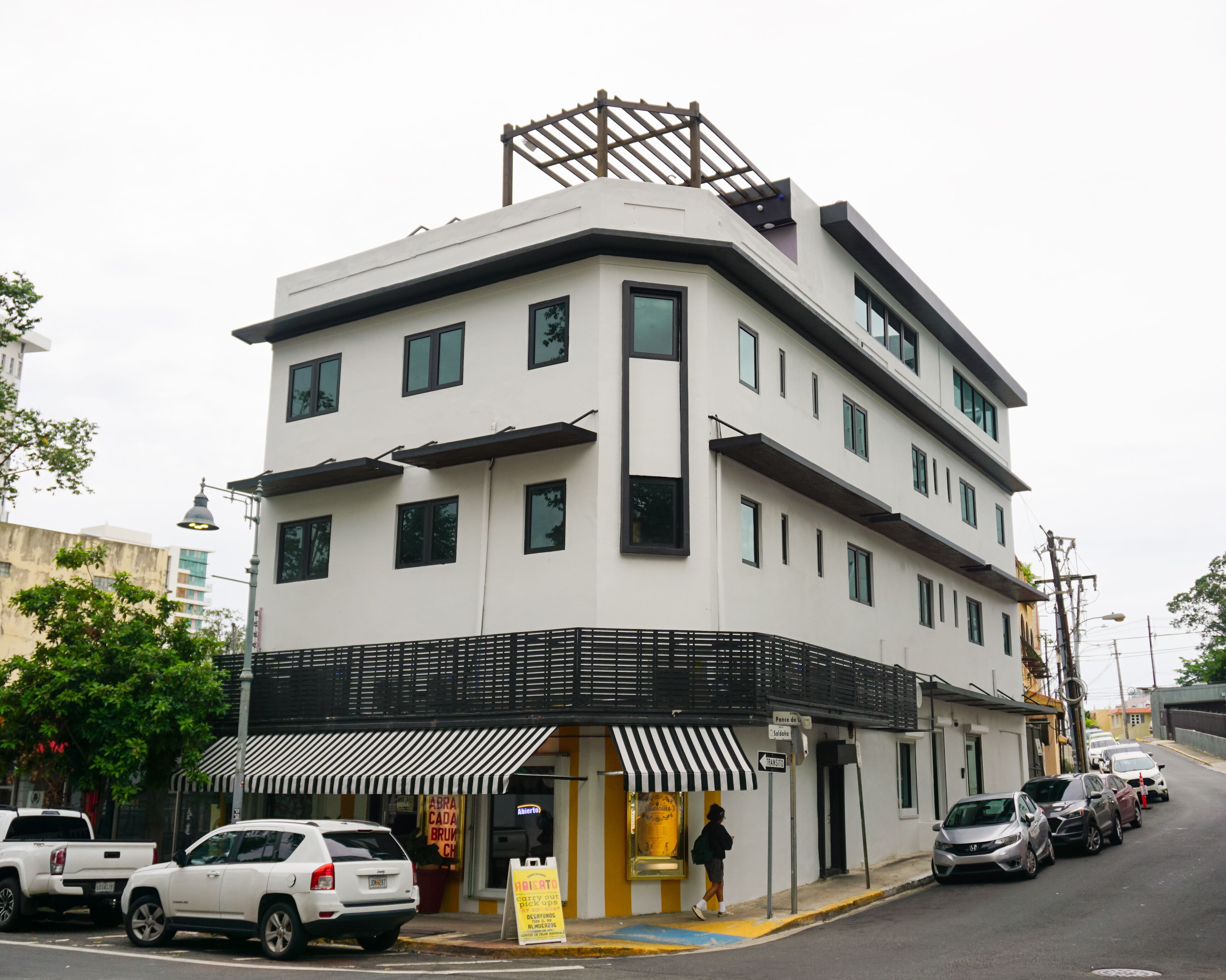 Photo - The Looking Glass Hotel