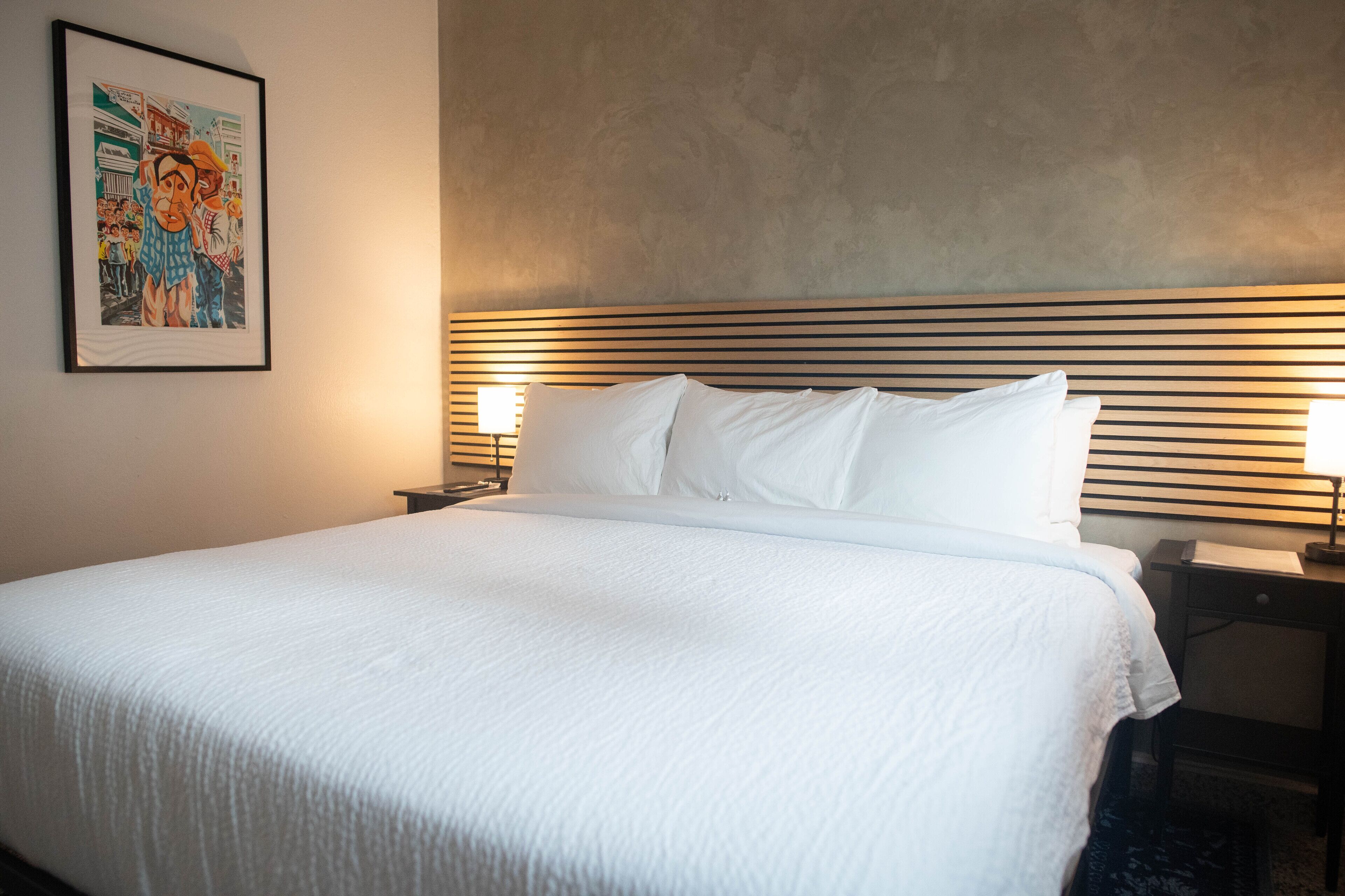 Photo - The Looking Glass Hotel