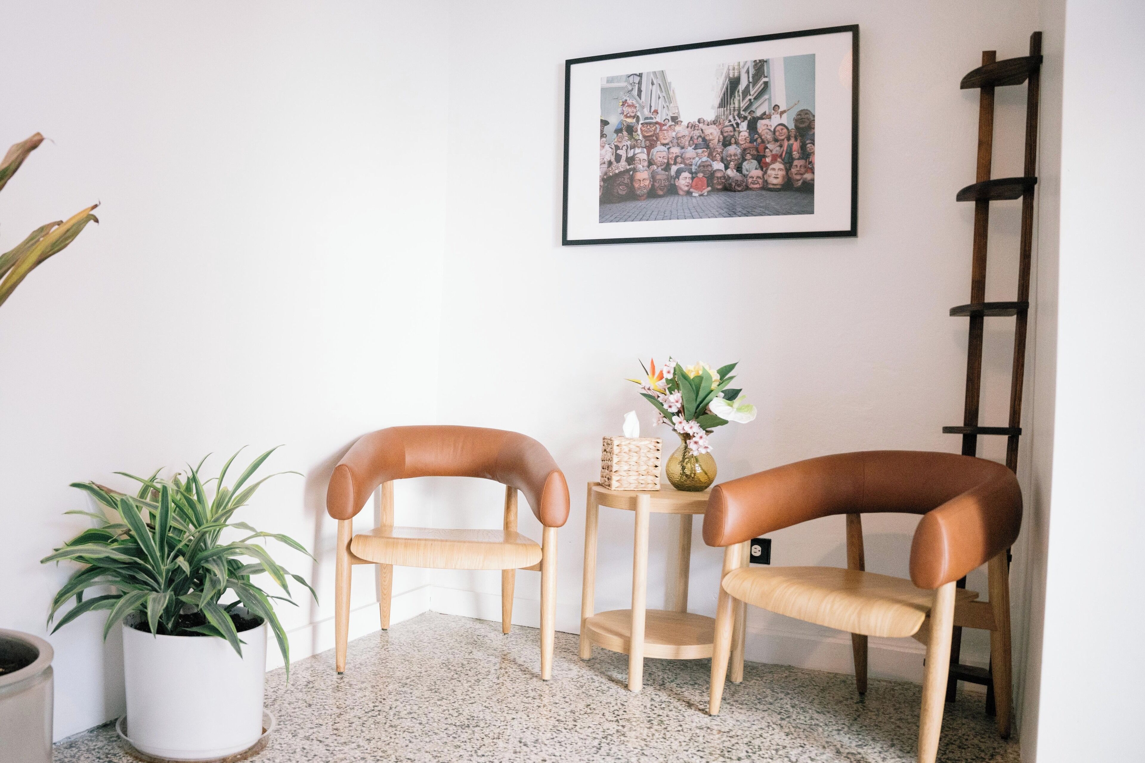 Photo - The Looking Glass Hotel