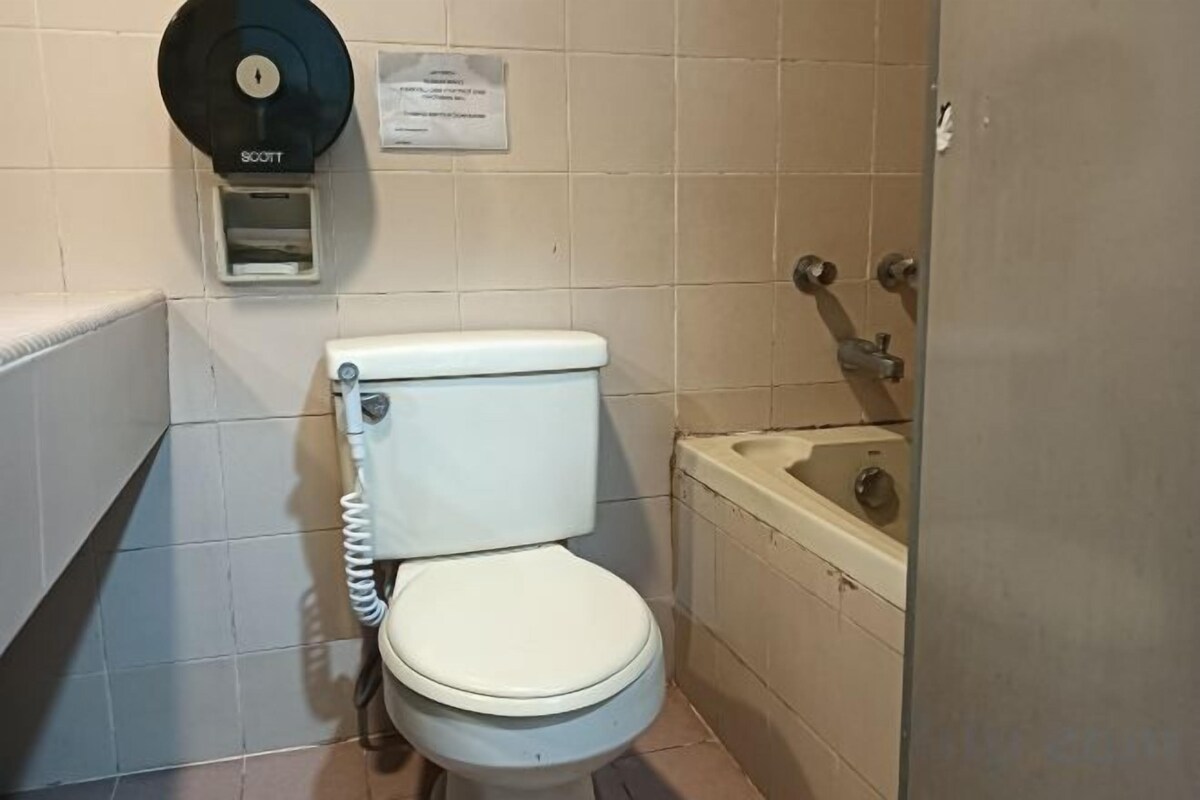 Bathroom | Shower, towels, toilet paper