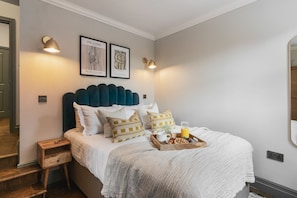 Business Apartment | Desk, free WiFi