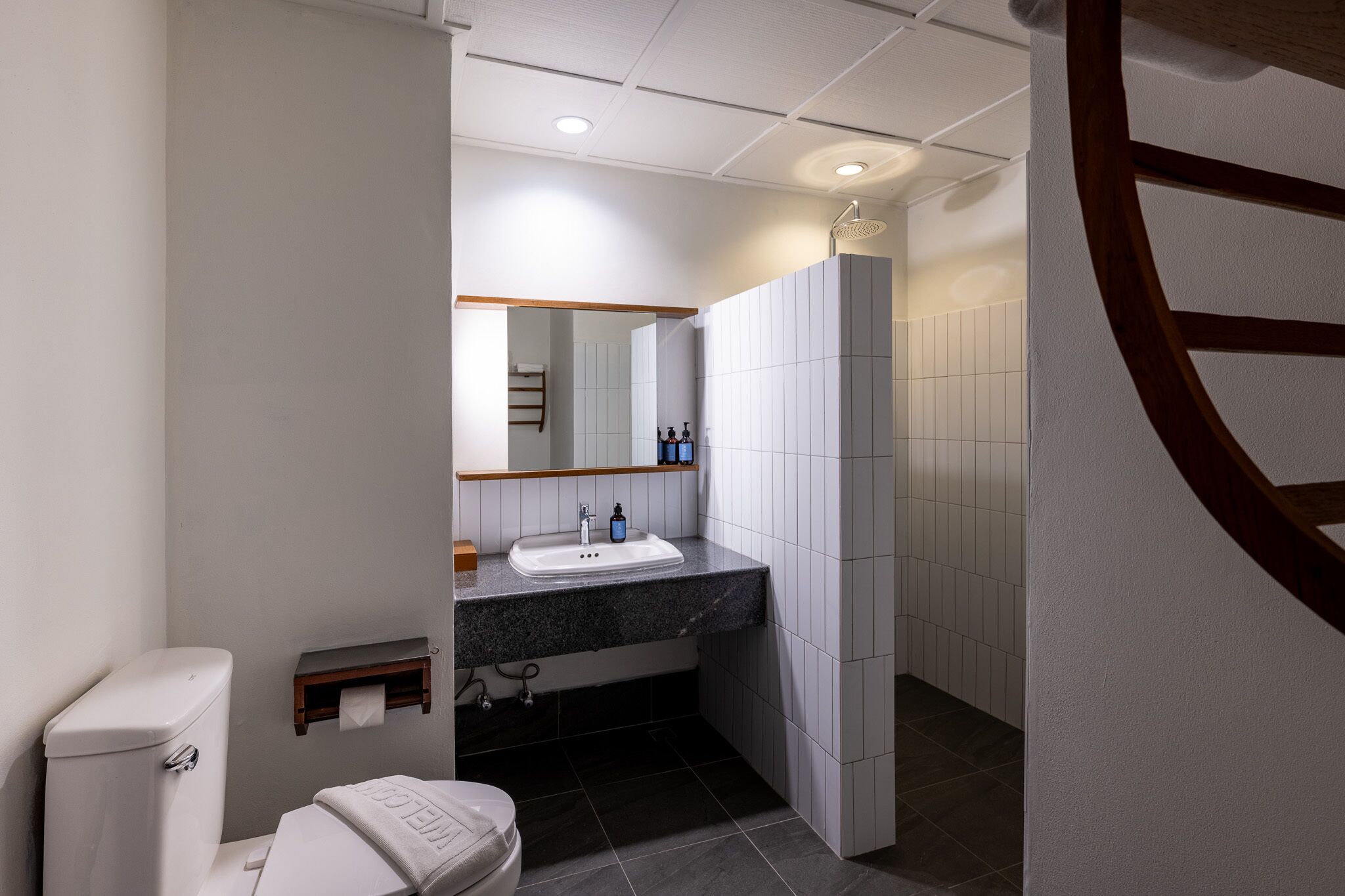 Kamar Deluks | Kamar mandi