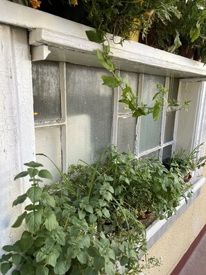 Front of property - Elena Suite (Budapest)