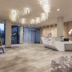 Spa reception