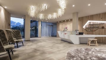 Couples treatment room(s), sauna, steam room, body treatments