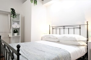 1 bedroom, iron/ironing board, free WiFi, bed sheets - Wine Apartments Florence Ribolla (Florence)