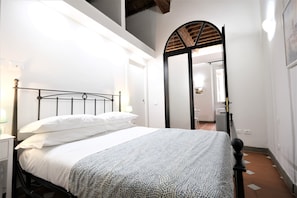 1 bedroom, iron/ironing board, free WiFi, bed sheets - Wine Apartments Florence Ribolla (Florence)