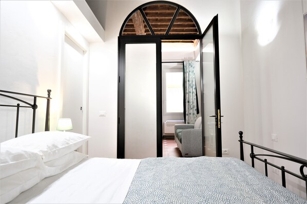 Apartment | 1 Schlafzimmer, Bügeleisen/Bügelbrett, kostenloses WLAN, Bettwäsche