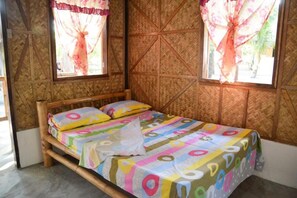 Comfort Double Room | Bed sheets - Sablayan Paraiso Beach Resort (Sablayan)